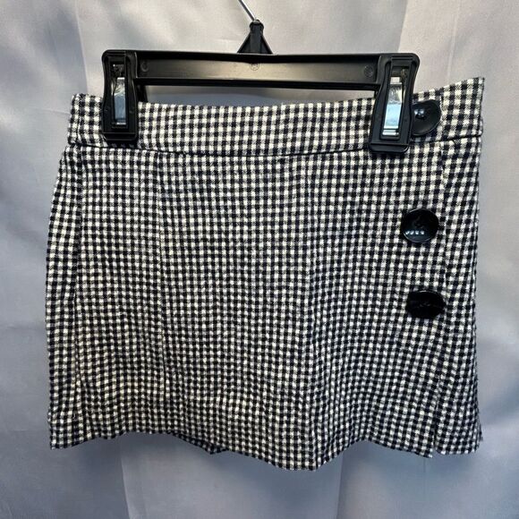 Zara Other - Zara Monochrome Gingham Mini Skirt